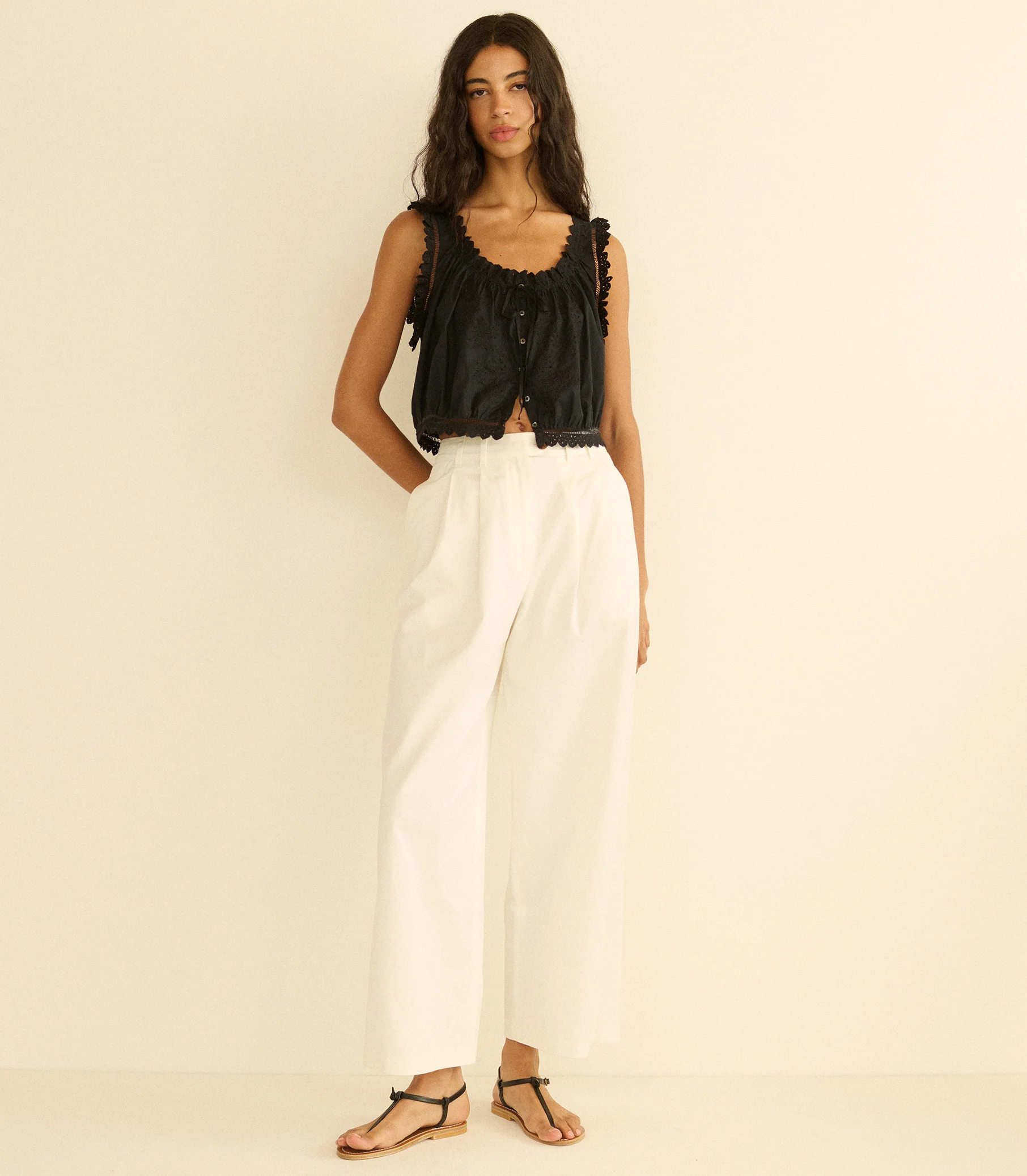 TRAVELER TOP -- BLACK - Image 3
